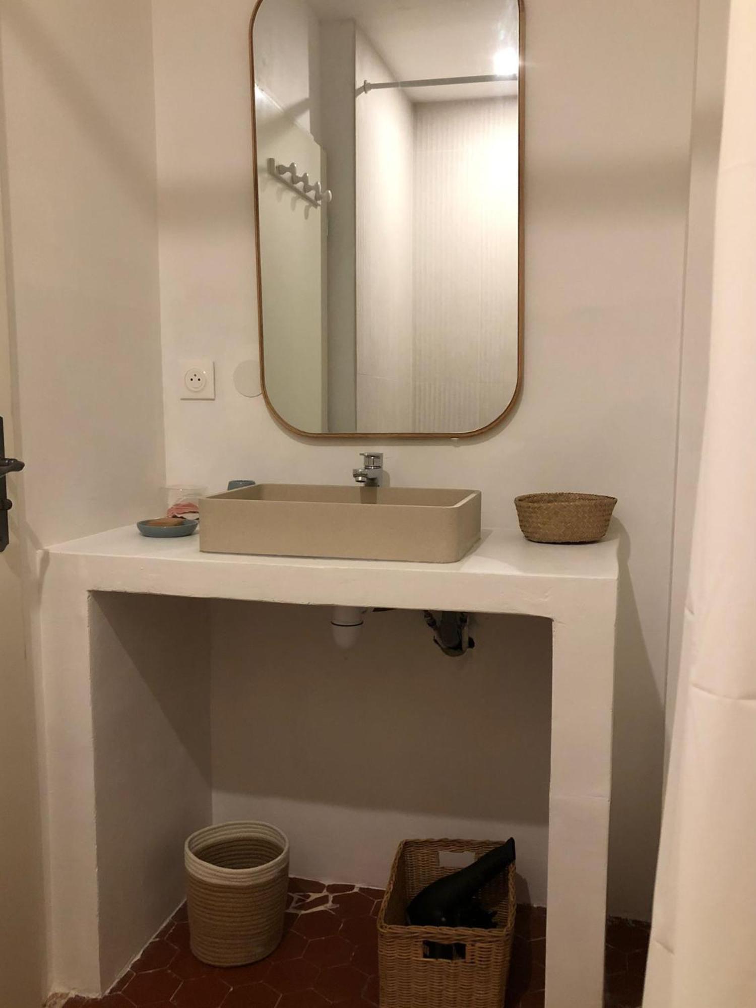 Superbe Appartement Familial En Coeur De Ville - Parking - Petit Dej Sur Demande La Ciotat Eksteriør billede